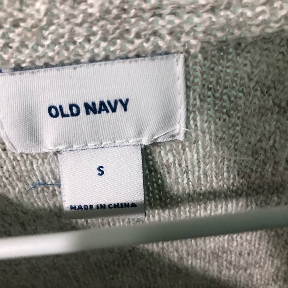 Old Navy Woman’s Sweater Small